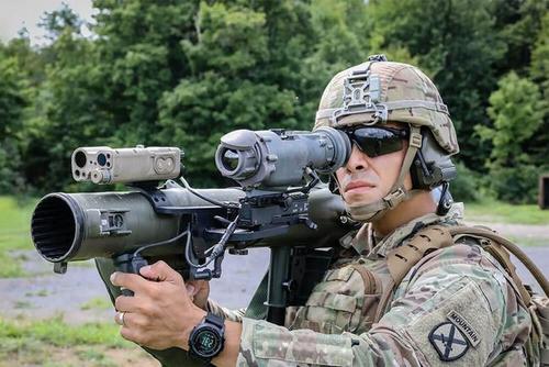 美軍現役制式單兵武器大合集——無後坐力炮