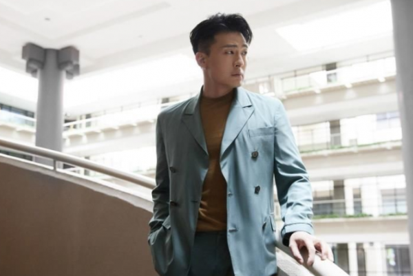 孫藝洲的“雙面人生”：戲內處處留情浪蕩不羈，戲外專情初戀19年