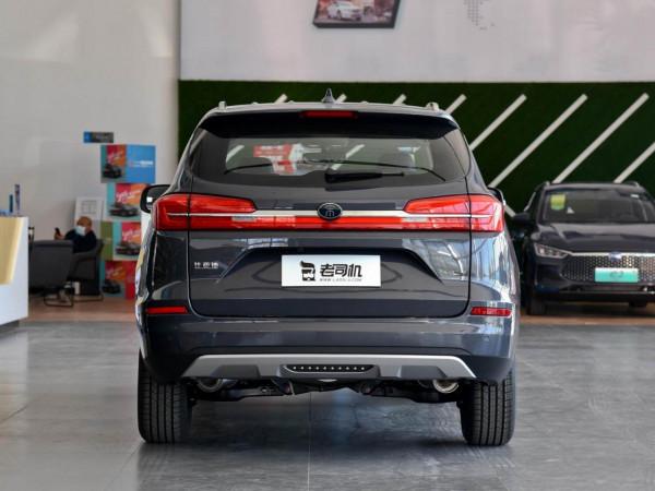 6.98萬的SUV和CR-V差不多大，還有更豐富的配置，實拍比亞迪宋