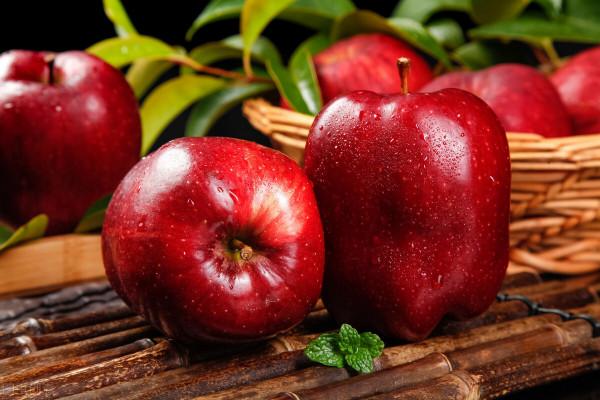 全中國哪裡的蘋果最好吃?請認準這4個產地,脆甜多汁,不怕踩雷 全中國哪裡的蘋果最好吃?請認準這4個產地,脆甜多汁,不怕踩雷