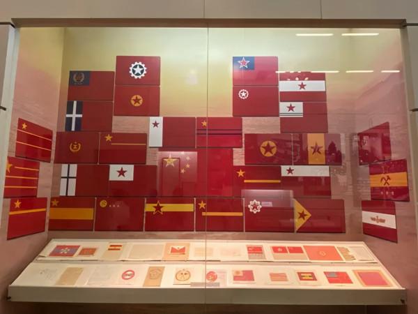 新中國第一面國旗，從這些工人手中誕生