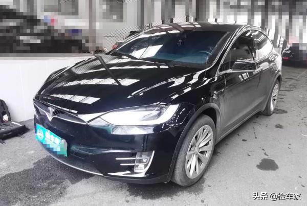 全鋁車身很香？輕輕撞一下都肉疼！這輛45萬的特斯拉就是例子