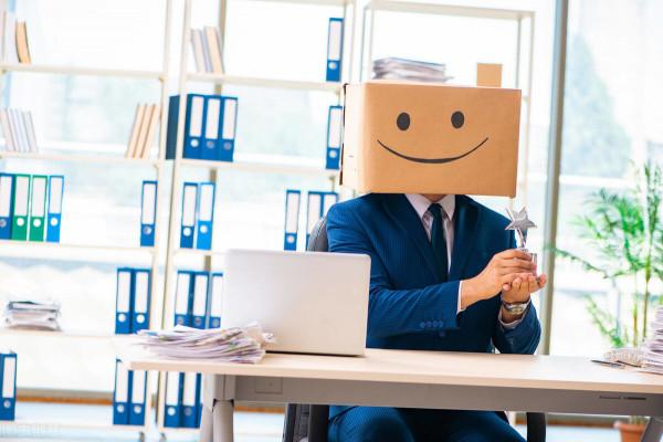 薇婭偷逃稅13.41億：不真實的人，下場都很慘