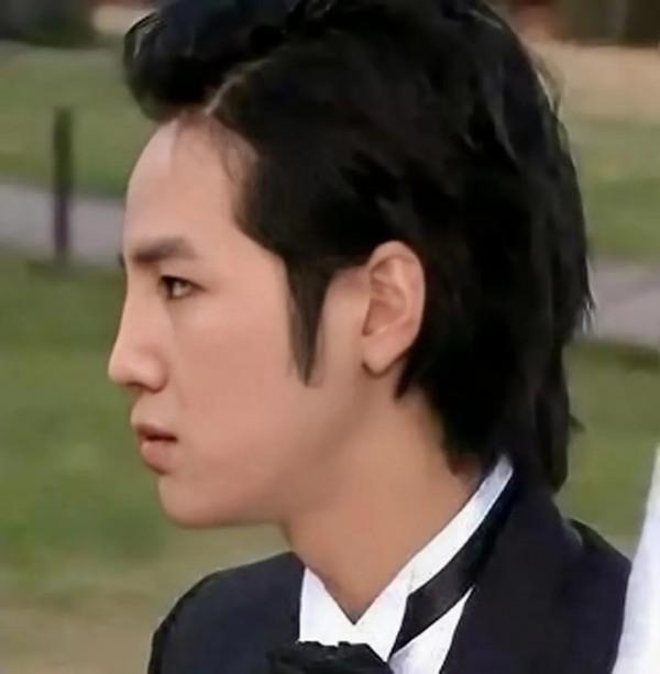 塌鼻子怎麼由醜變美？