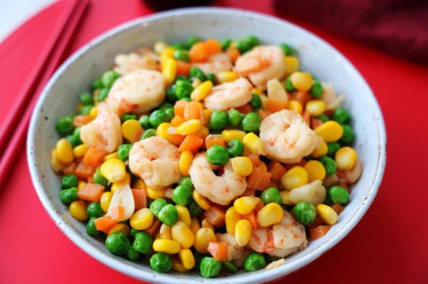 年夜飯要試試這道菜，營養豐富，顏色好看，大人孩子都愛吃