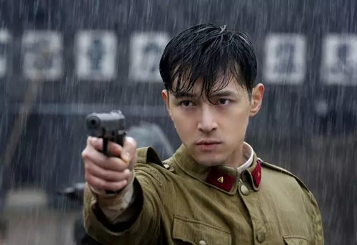 胡歌出“車禍了”“重傷住院”