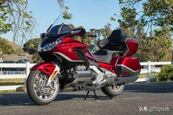 本田金翼2021款DCT版本,六缸水冷動力,舒適性升級支援安卓系統 本田金翼2021款DCT版本,六缸水冷動力,舒適性升級支援安卓系統