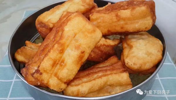 油條這做法太簡單了，學會不用早起，鬆軟香甜，上桌全家都搶著吃