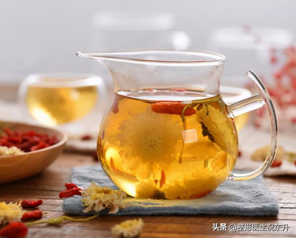 秋季怎麼吃?我總結了9個字:潤燥、養陰、增酸、忌生冷 秋季怎麼吃?我總結了9個字:潤燥、養陰、增酸、忌生冷