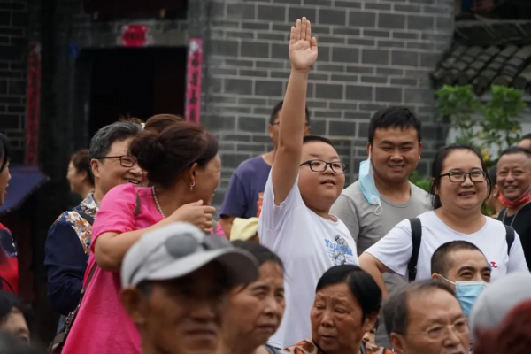 天府古鎮藝術節國慶1+7,豐富多彩的沉浸式演岀燃爆音樂文創古鎮街子! 天府古鎮藝術節國慶1+7,豐富多彩的沉浸式演岀燃爆音樂文創古鎮街子!