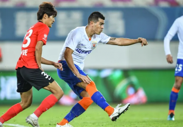 中超爭冠組亂成一團!山東泰山突圍而出,北京國安被造慘案 中超爭冠組亂成一團!山東泰山突圍而出,北京國安被造慘案