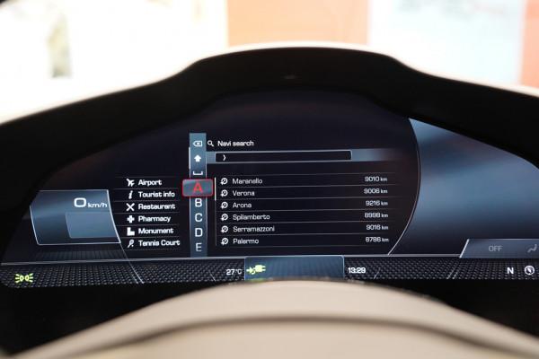 體驗法拉利SF90 Spider，千匹馬力敞篷混動超跑，2.5秒即可破百