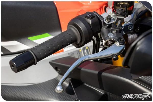 2021 RS660 試駕：操控、電控一次滿足，中量級運動車款新世代