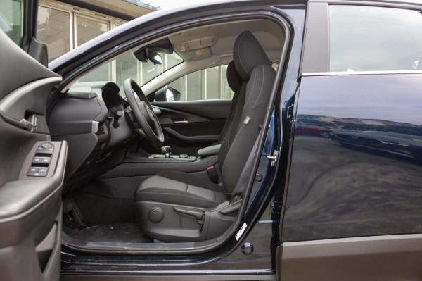 馬自達CX-30 EV，頂配售20.18萬，純電續航里程450公里，造型大方