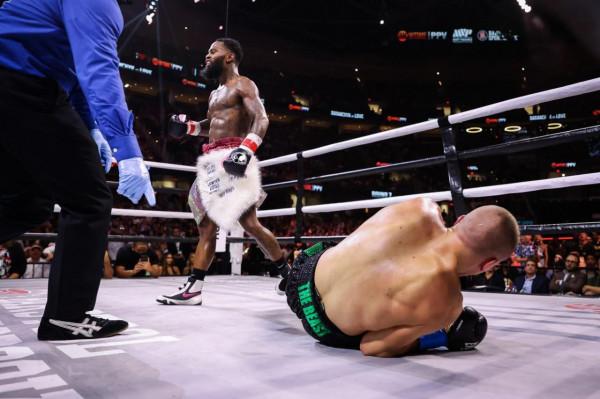 樂福僅用三個回合擊敗對手，用成績證明埃迪·赫恩沒有看錯人