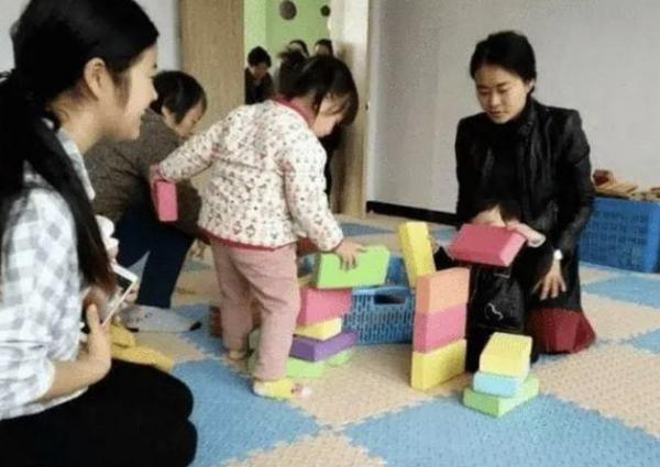 幼兒園老師有多辛苦?4張圖完美詮釋,過來人看後直呼好真實 幼兒園老師有多辛苦?4張圖完美詮釋,過來人看後直呼好真實