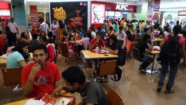 10倍含鹽量!西方工業垃圾食品,是如何在發展中國家玩雙標的? 10倍含鹽量!西方工業垃圾食品,是如何在發展中國家玩雙標的?