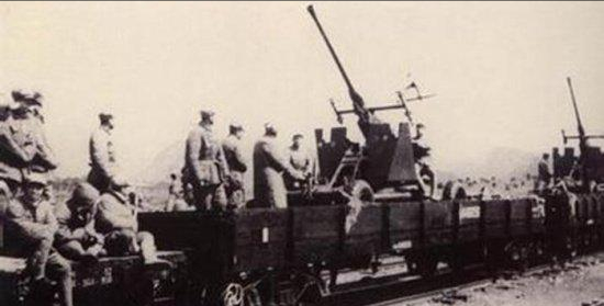 1959年,美蔣偵察機騷擾,上級命令:等一等?嶽振華當機立斷:打 1959年,美蔣偵察機騷擾,上級命令:等一等?嶽振華當機立斷:打