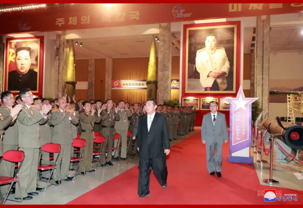 人類已無法阻擋，朝鮮公開高超聲速導彈，“朝鮮版東風17”？