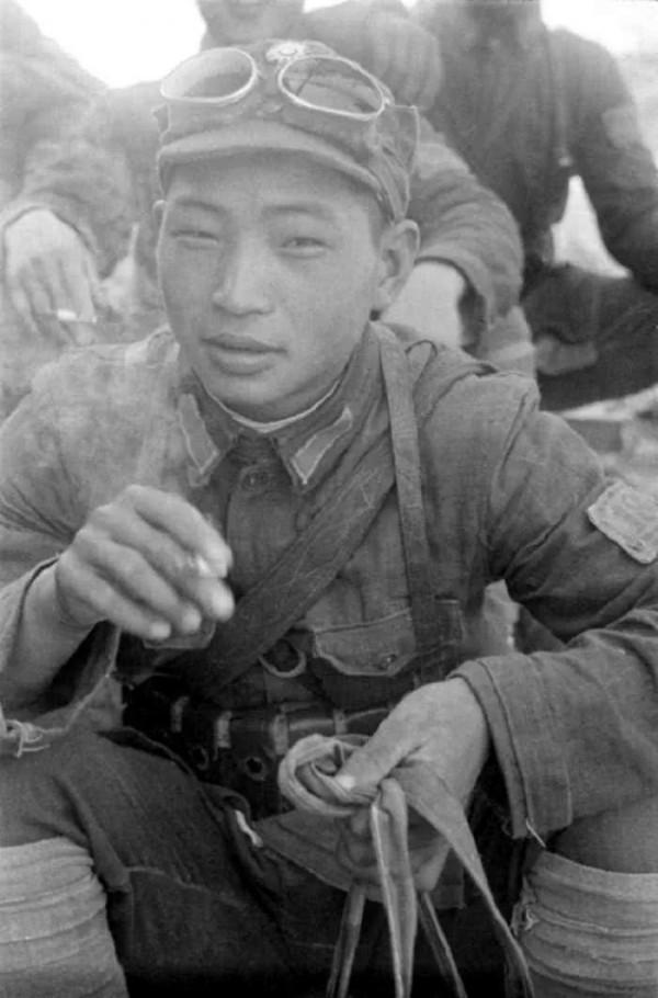 遠征軍直接用實彈進行演習，鍛煉出了鋼鐵意志的部隊