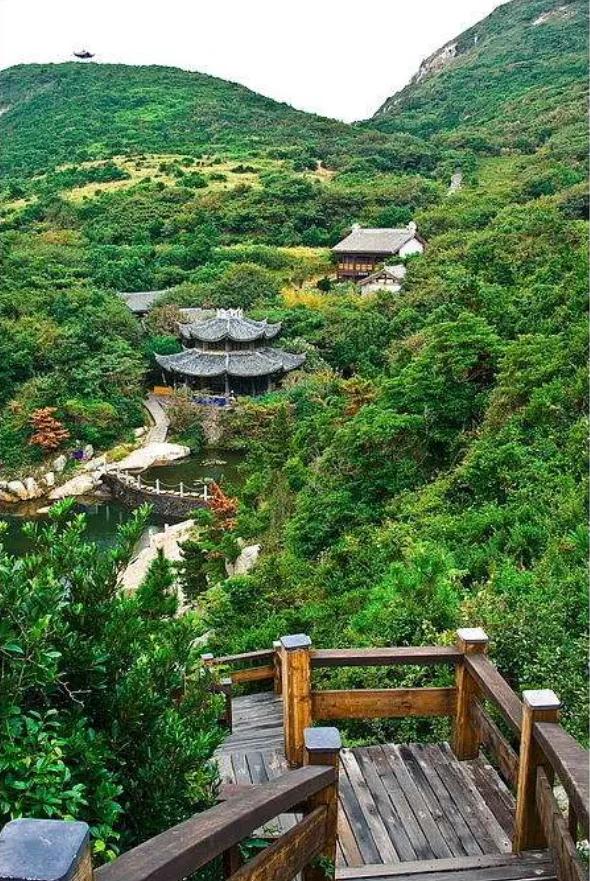 桃花島、桃花山、桃花石、桃花峪、桃花潭&hellip;&hellip;我們進入了桃花陣