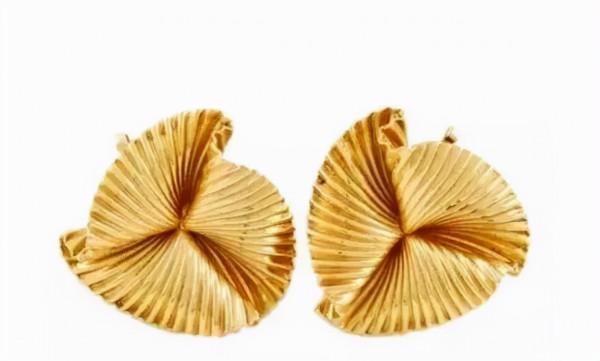 為什麼現在寶玉石都用K金鑲嵌? 為什麼現在寶玉石都用K金鑲嵌?