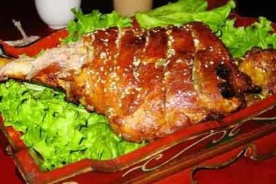 “生於內蒙,興於新疆”,烤全羊的遭遇或成“病態”,看如今啥樣 “生於內蒙,興於新疆”,烤全羊的遭遇或成“病態”,看如今啥樣