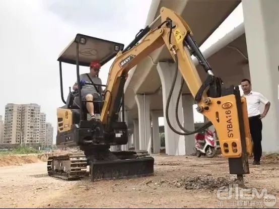 三一微挖驚豔亮相住博會，我們看看它到底能做些啥？