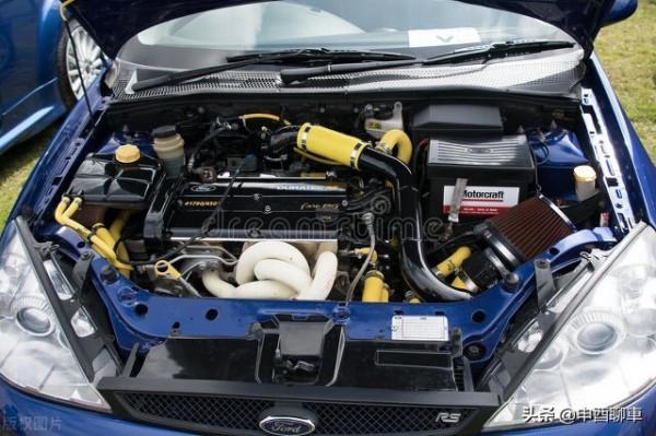 加大馬力狂歡？福特福克斯ST帶著276匹的狂暴心臟收割最後的麥穗