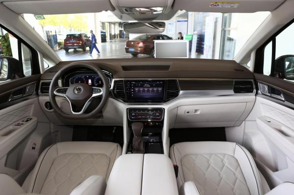 新車 | 懸浮屏+高爾夫同款換擋桿，大眾新款威然將於明年一季度上市