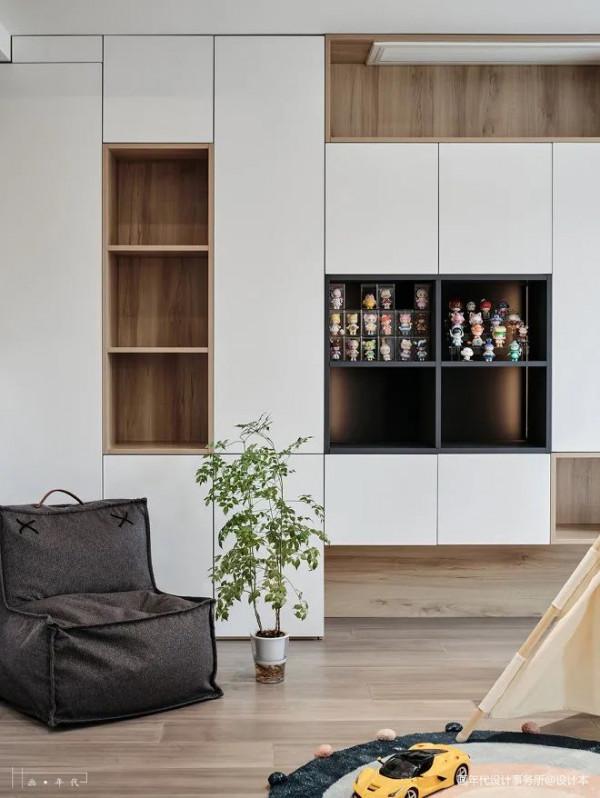 一家三口花45萬打造160平溫馨之家：一間屋子，兩種風格