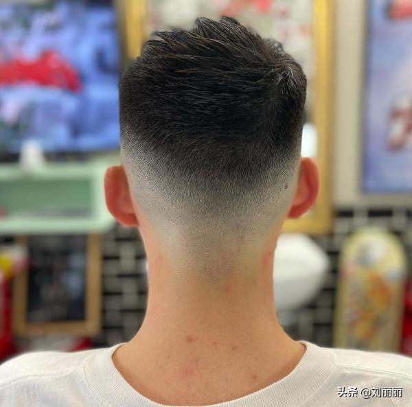 極具人氣的6種男士髮型，一看就不一樣，難怪那麼多男士都在剪