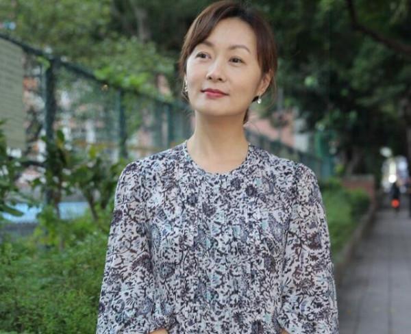 鄭家榆：從“紅極一時”到“無戲可拍”，她究竟經歷了什麼