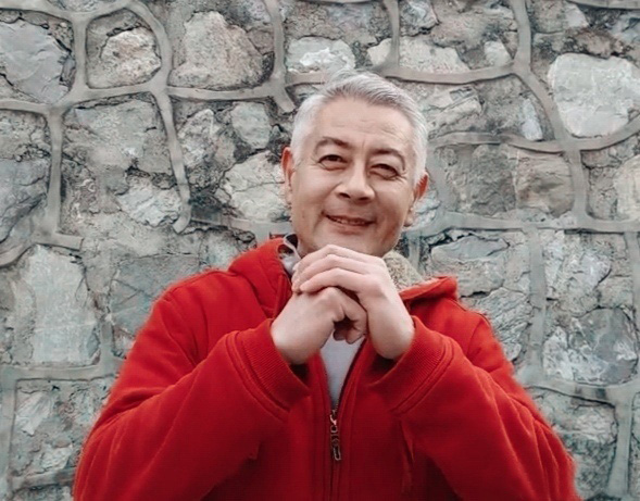 巫剛：從木工、電工到著名演員，離異後61歲仍單身