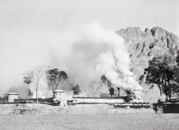 對越自衛反擊戰：“黃繼光式的戰鬥英雄”楊朝芬，轉業之後怎樣了