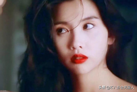 10位風情美人20年前後對比,有人臉垮了,有人優雅老去,變化太大 10位風情美人20年前後對比,有人臉垮了,有人優雅老去,變化太大