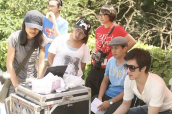 曾經一首《北京歡迎你》，看幾十位明星浮沉