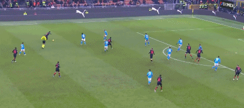 意甲-AC米蘭0-1那不勒斯 開場5分鐘丟球 終場前絕平被取消引爭議