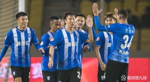 官宣！前歐洲豪門核心中衛正式登陸中超，曾是巴西國字號主力