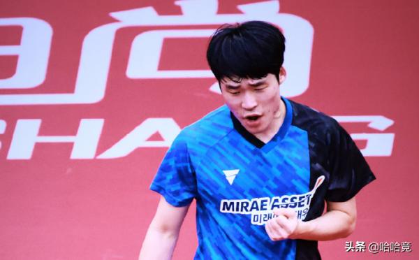 日本男乒四將單打過關，19歲女將三局僅丟8分，男雙日韓各折一陣