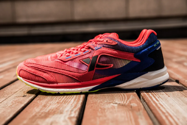 特步讓人驚喜!多款球鞋曝光,設計線上科技拉滿,可對標李寧了? 特步讓人驚喜!多款球鞋曝光,設計線上科技拉滿,可對標李寧了?