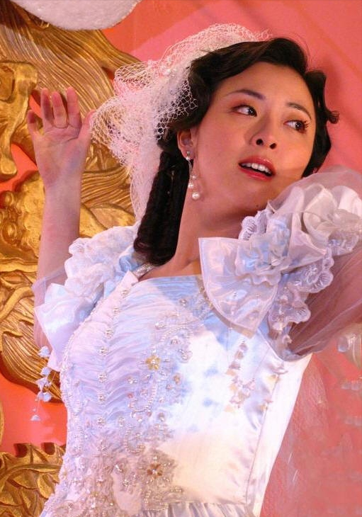 “傻姑”黃小蕾：被杜淳追求，38天閃婚閃孕，被迪士尼封殺