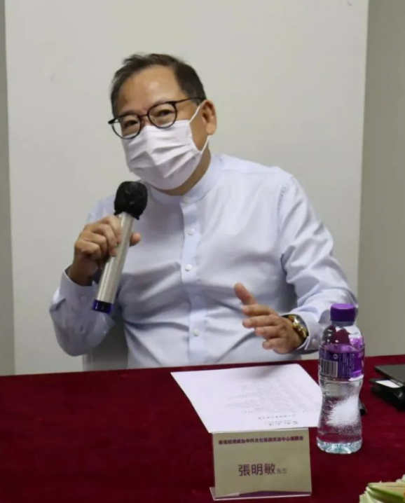 “愛國歌手”張明敏：28歲爆紅後被打壓，賣掉車房義演