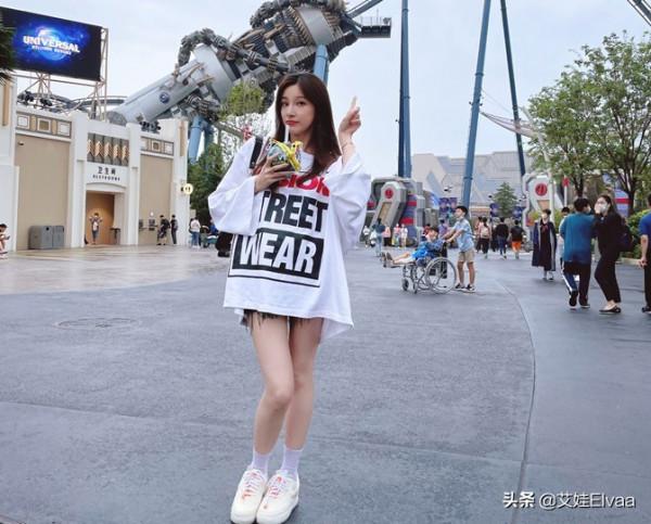 央視主持馬凡舒反串配音,穿T恤戴帽變歌唱家,滿口東北味真可愛 央視主持馬凡舒反串配音,穿T恤戴帽變歌唱家,滿口東北味真可愛