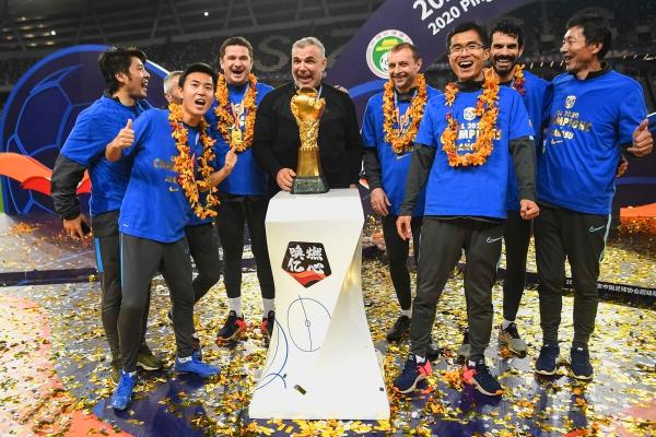 再見奧拉羅尤！名帥終究無緣接班李鐵，西亞豪門已經送出高薪合同