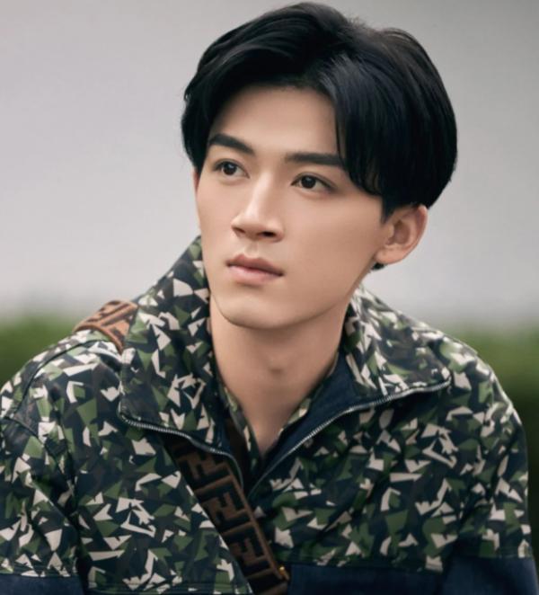 明明是同一個人,演完《周生如故》又演《公子傾城》,太解恨了 明明是同一個人,演完《周生如故》又演《公子傾城》,太解恨了