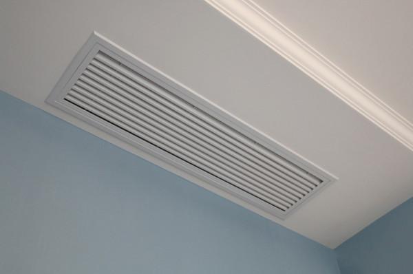 中央空調和普通空調，哪一種空調更好？我家都用過，可以說說感受