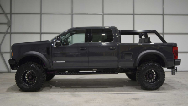 福特推出帶有野馬臉的定製F-250 搭載6.7升發動機/售價19.9萬美元