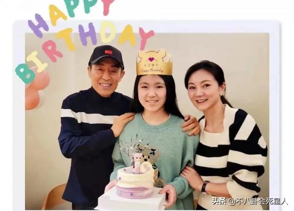 內地男星女兒的顏值變化，汪峰大女兒越來越美，張藝謀女兒大寬臉