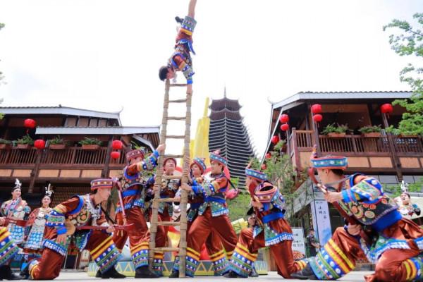 融創邀你回「家」過年，看煙火、賞雪景，盡享五湖四海中國年&period;&period;&period;&period;&period;&period;